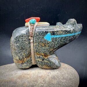 ZUNI FETISH Signed Carved Bear Turquoise Coral Accents NATIVE AMERICAN